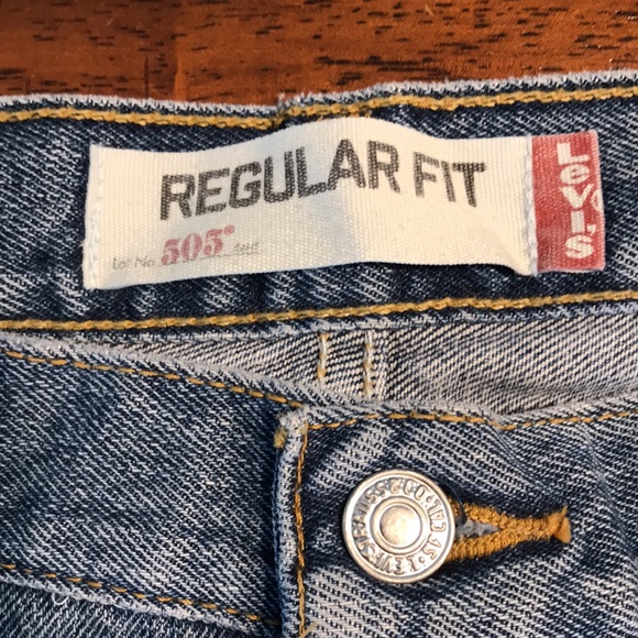 Levi’s 505 Regular Fit Straight Leg Jeans - Picture 5 of 10